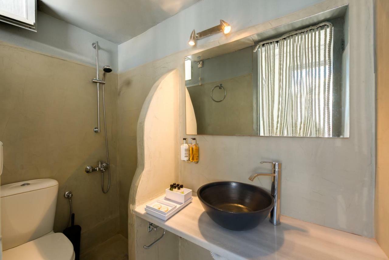 Katris Apartments Тира Экстерьер фото