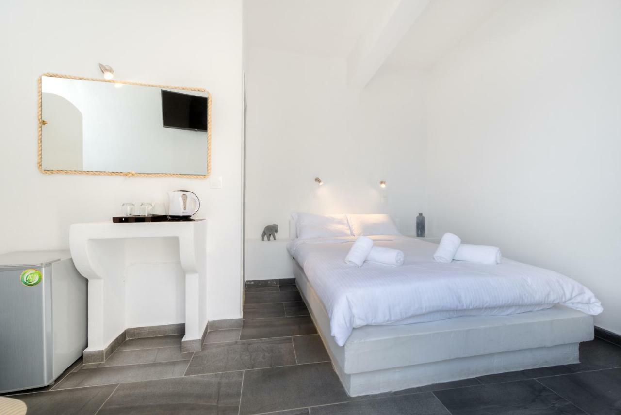 Katris Apartments Тира Экстерьер фото